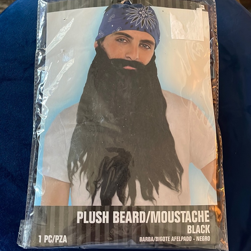 Plush beard/moustache